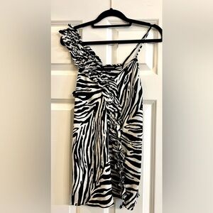 Unique, Zebra Print Express Tank-One Ruffle Shoulder-One Tank. Perfect. Small
